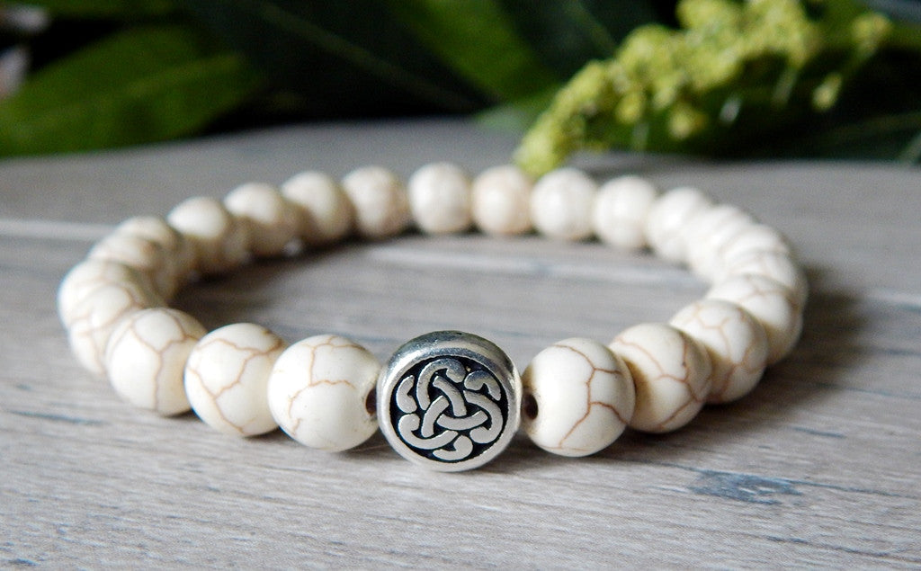 Celtic knot deals bracelet meaning