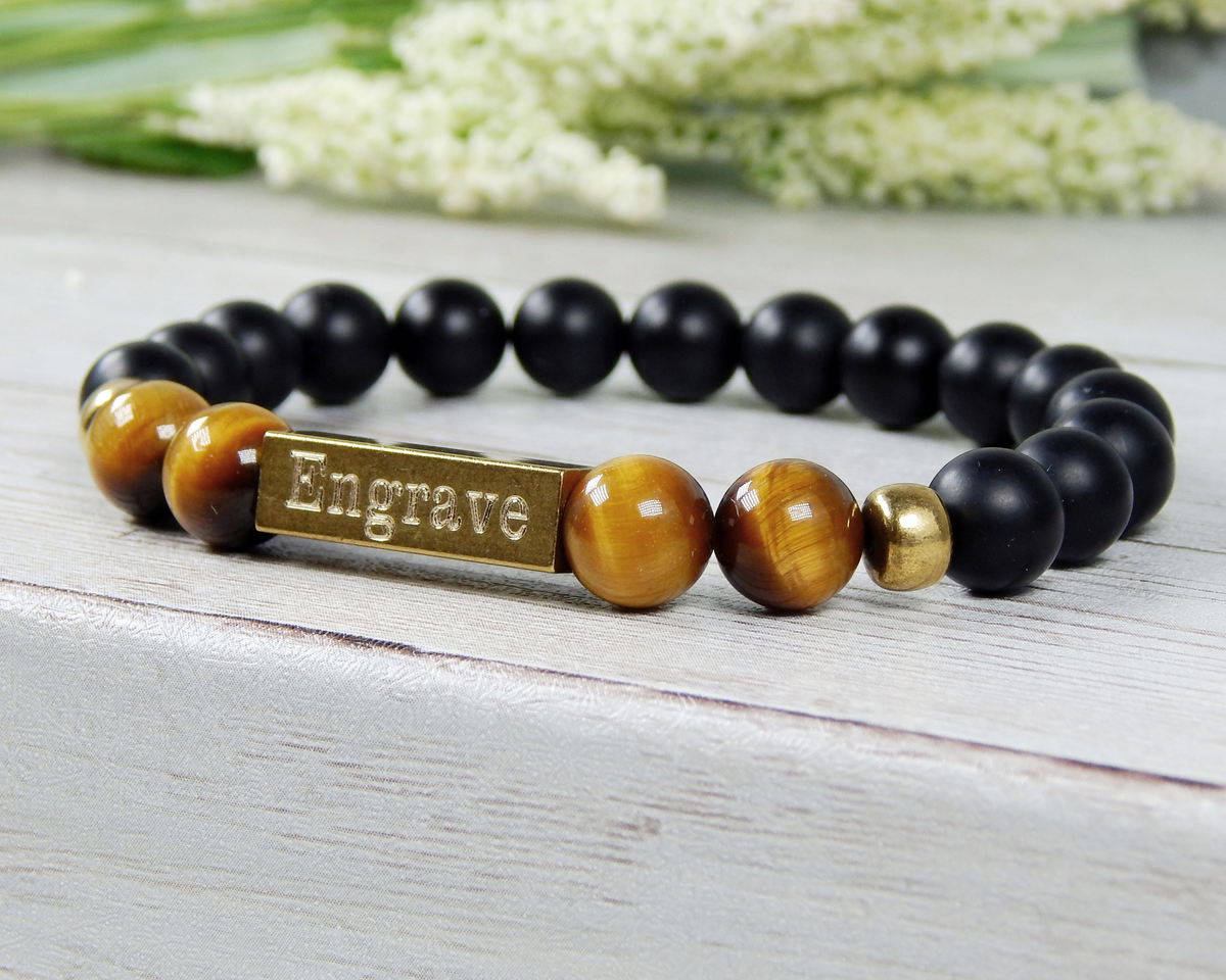 Mens Engraved Bracelet with Black Onyx and Tiger Eye Gemstones – Blue Stone  River, image size:1200x960
