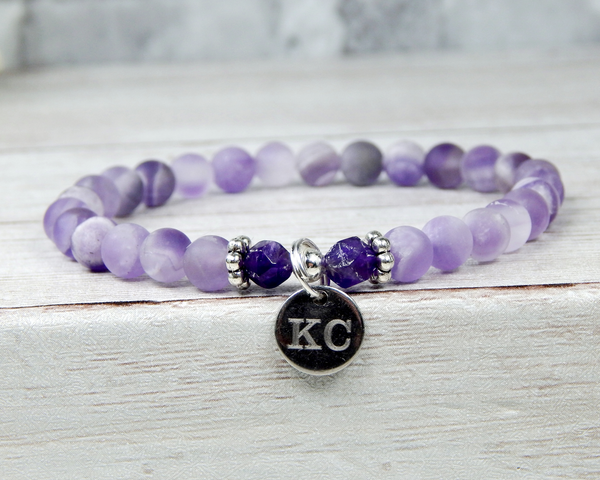 Amethyst bracelet meaning - The secrets of purple elegance