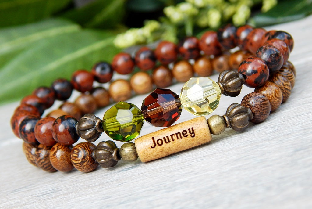 Deep Red stone and wood bracelet ***  (TNJ original)